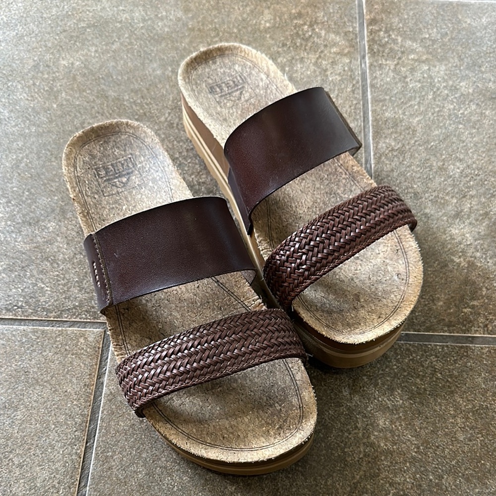 Reef Brown Sandals with Contoured Footbed